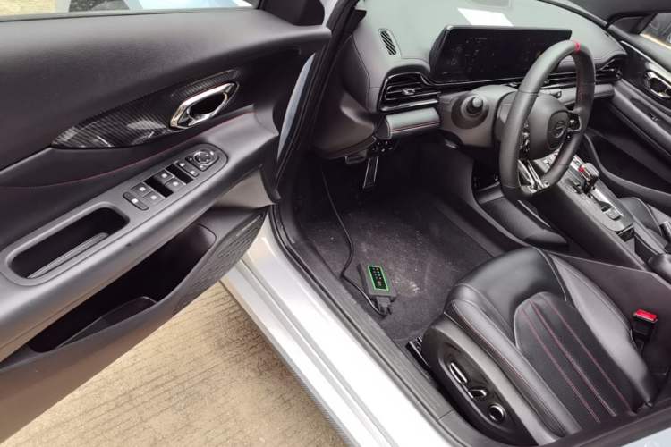 Used GAC Trumpchi EMPOW 2023 Shadow Leopard H Smart Hybrid Edition Driver Seat