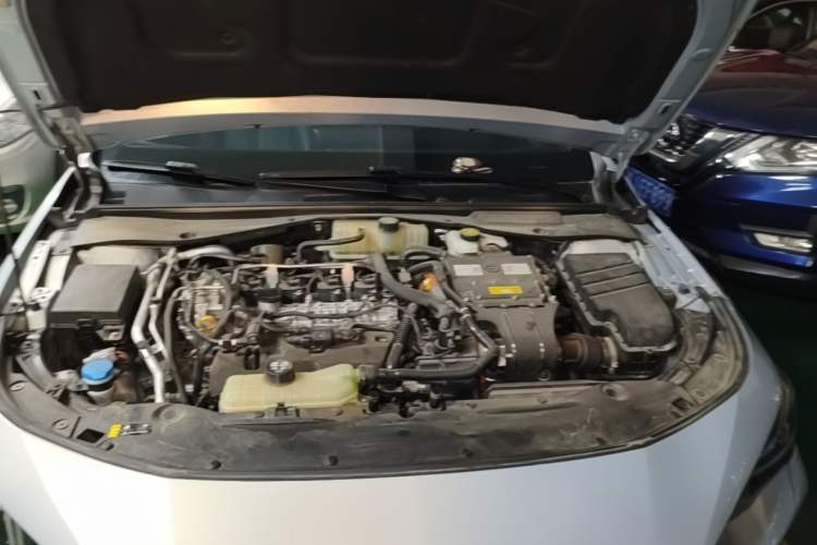 Used GAC Trumpchi EMPOW 2023 Shadow Leopard H High-Energy Hybrid Edition Engine Bay