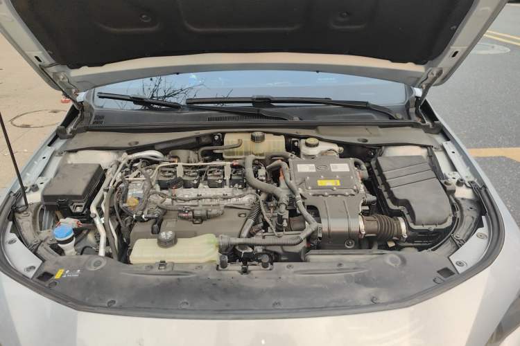 Used GAC Trumpchi EMPOW 2023 Shadow Leopard H High-Energy Hybrid Edition Engine Bay