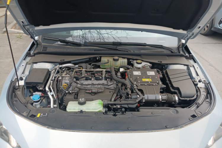 Used GAC Trumpchi EMPOW 2023 Shadow Leopard H Smart Hybrid Edition Engine Bay