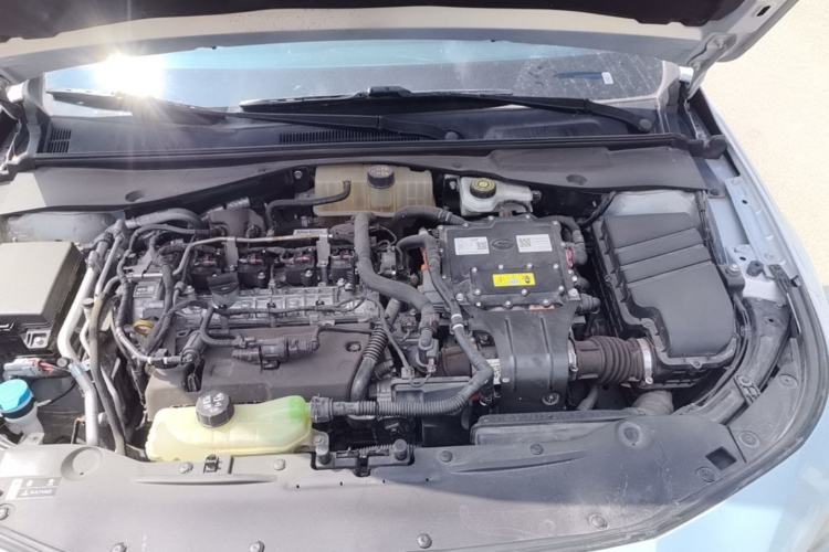 Used GAC Trumpchi EMPOW 2023 Shadow Leopard H High-Energy Hybrid Edition Engine Bay