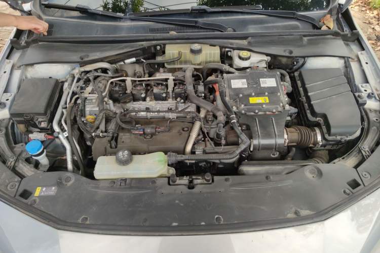 Used GAC Trumpchi EMPOW 2023 Shadow Leopard H High-Energy Hybrid Edition Engine Bay