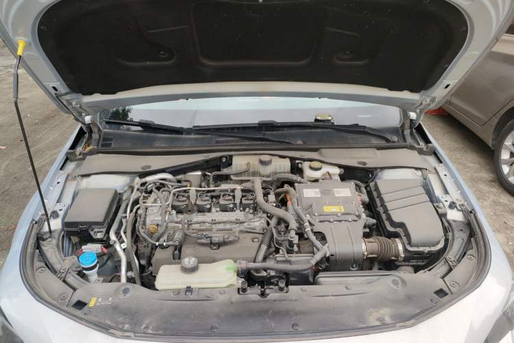 Used GAC Trumpchi EMPOW 2023 Shadow Leopard H High-Energy Hybrid Edition Engine Bay