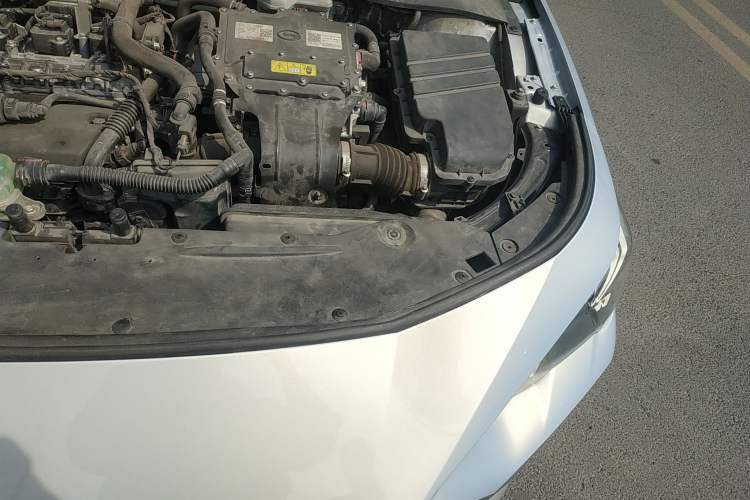 Used GAC Trumpchi EMPOW 2023 Shadow Leopard H High-Energy Hybrid Edition Engine Bay Left