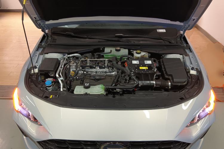 Used GAC Trumpchi EMPOW 2023 Shadow Leopard H High-Energy Hybrid Edition Engine Bay
