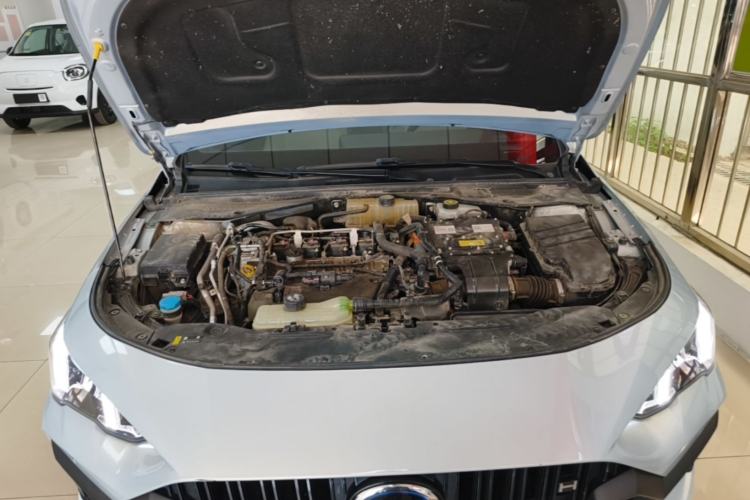 Used GAC Trumpchi EMPOW 2023 Shadow Leopard H High-Energy Hybrid Edition Engine Bay
