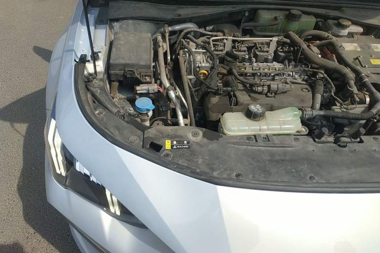 Used GAC Trumpchi EMPOW 2023 Shadow Leopard H High-Energy Hybrid Edition Engine Bay Right