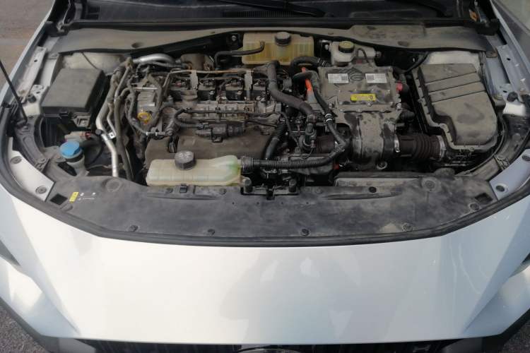 Used GAC Trumpchi EMPOW 2023 Shadow Leopard H Smart Hybrid Edition Engine Bay