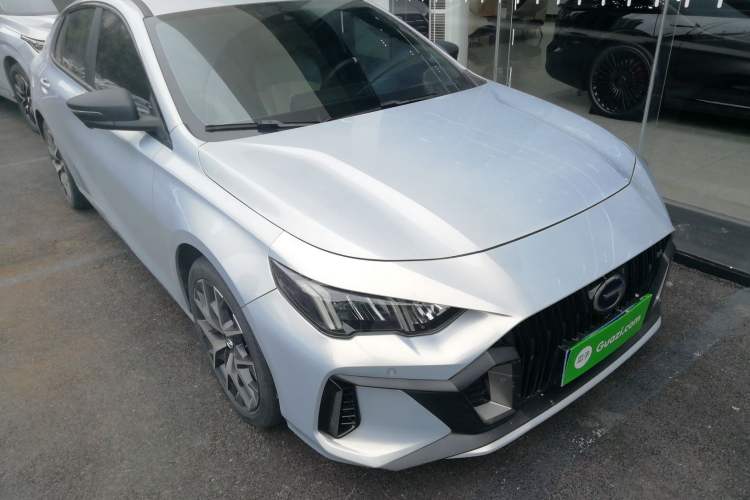 Used GAC Trumpchi EMPOW 2023 Shadow Leopard H Smart Hybrid Edition Exterior 2