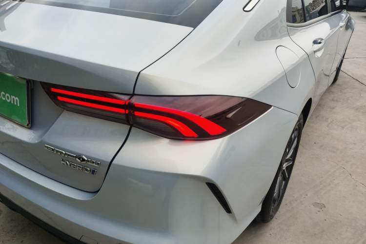 Used GAC Trumpchi EMPOW 2023 Shadow Leopard H High-Energy Hybrid Edition Exterior 3