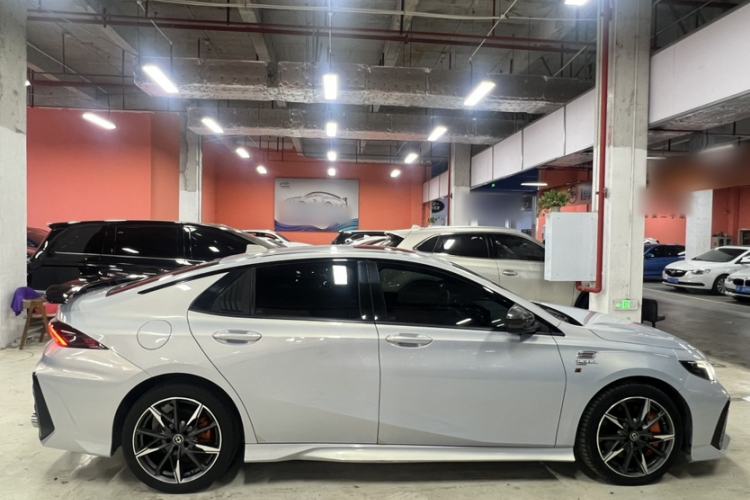 Used GAC Trumpchi EMPOW 2023 400T Automatic R PRO Exterior 5