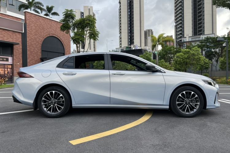 Used GAC Trumpchi EMPOW 2023 Shadow Leopard H High-Energy Hybrid Edition Exterior 8