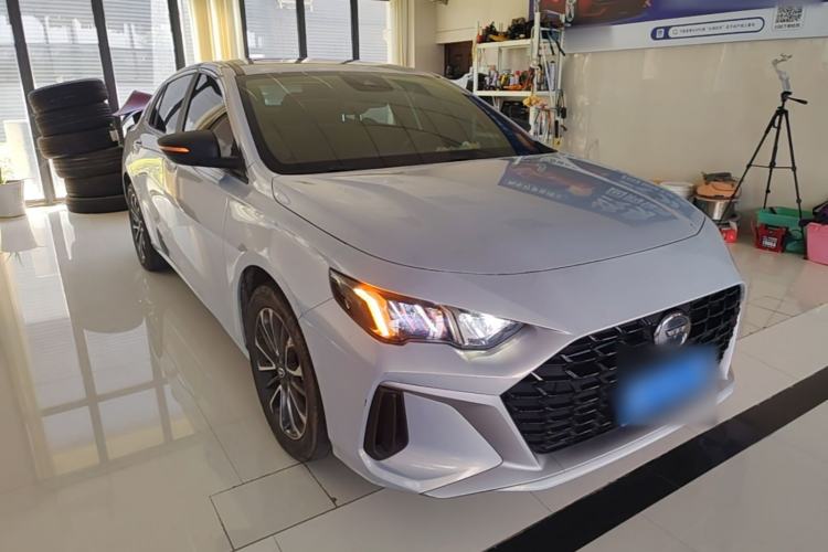 Used GAC Trumpchi EMPOW 2023 Shadow Leopard H High-Energy Hybrid Edition Front Right 45 Deg