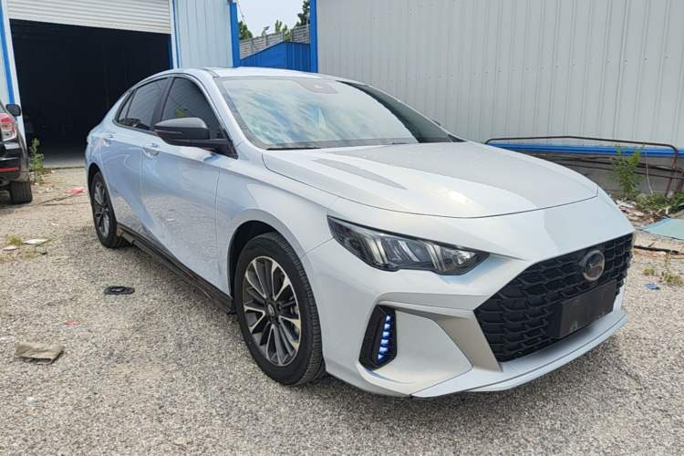 Used GAC Trumpchi EMPOW 2023 Shadow Leopard H High-Energy Hybrid Edition Front Right 45 Deg