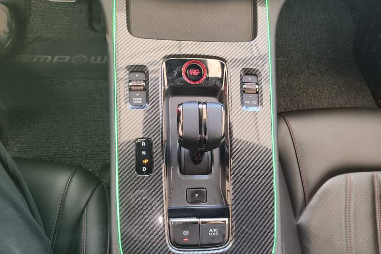 Used GAC Trumpchi EMPOW 2023 Shadow Leopard H Smart Hybrid Edition Gear Lever