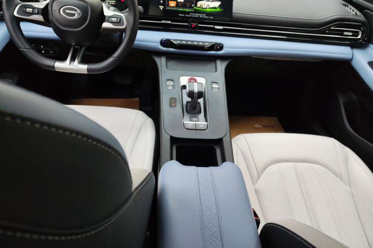 Used GAC Trumpchi EMPOW 2023 Shadow Leopard H High-Energy Hybrid Edition Gear Lever
