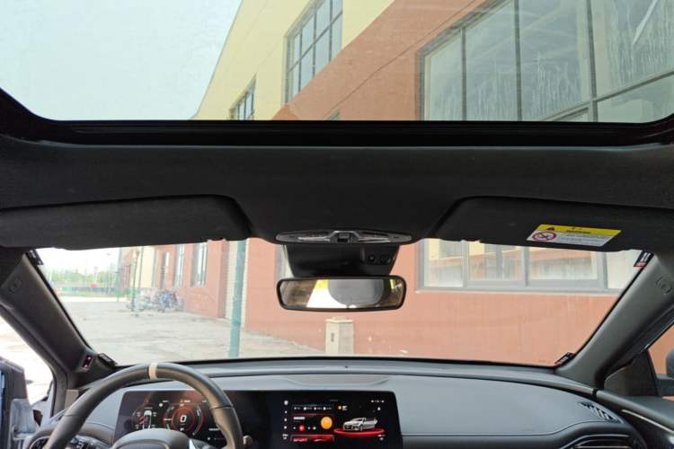 Used GAC Trumpchi EMPOW 2023 Shadow Leopard H Smart Hybrid Edition Headliner