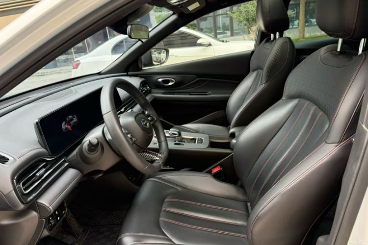 Used GAC Trumpchi EMPOW 2023 Shadow Leopard H High-Energy Hybrid Edition Interior 3