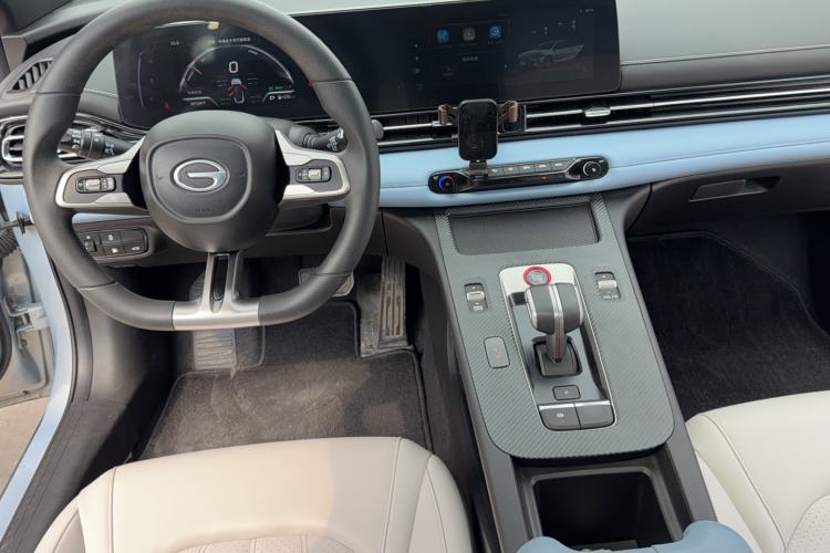 Used GAC Trumpchi EMPOW 2023 Shadow Leopard H High-Energy Hybrid Edition Interior 3