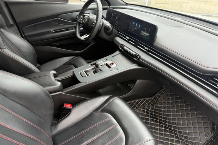 Used GAC Trumpchi EMPOW 2023 Shadow Leopard H High-Energy Hybrid Edition Interior 3