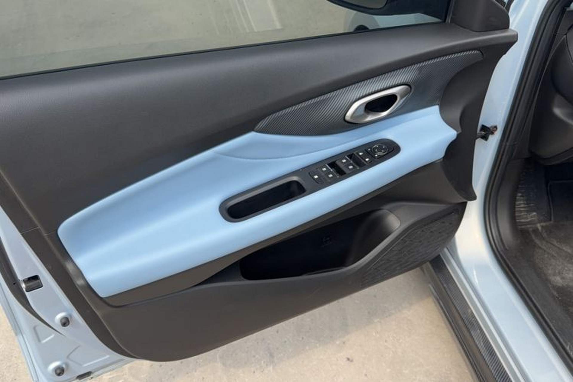 Used GAC Trumpchi EMPOW 2023 Shadow Leopard H High-Energy Hybrid Edition Interior 4