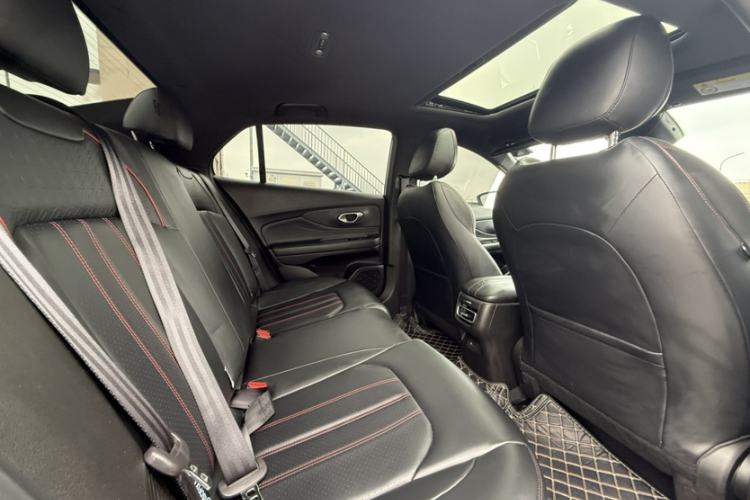 Used GAC Trumpchi EMPOW 2023 Shadow Leopard H High-Energy Hybrid Edition Interior 4
