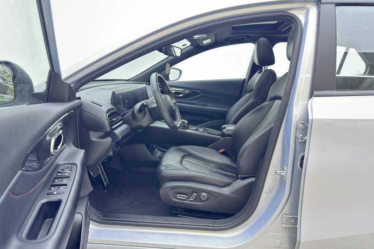 Used GAC Trumpchi EMPOW 2023 Shadow Leopard H Smart Hybrid Edition Interior 5