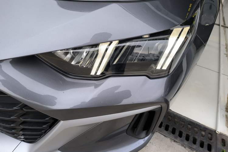 Used GAC Trumpchi EMPOW 2023 Shadow Leopard H High-Energy Hybrid Edition Left Front Headlight