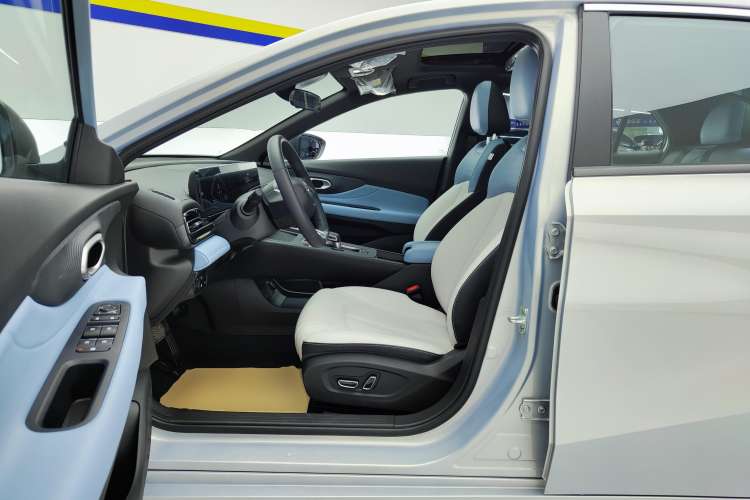 Used GAC Trumpchi EMPOW 2023 Shadow Leopard H High-Energy Hybrid Edition Left Front Seat