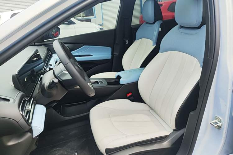 Used GAC Trumpchi EMPOW 2023 Shadow Leopard H High-Energy Hybrid Edition Left Front Seat