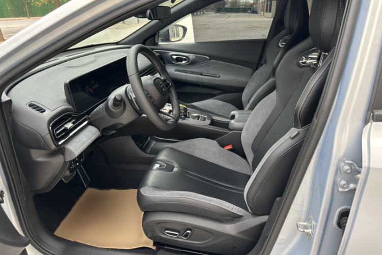 Used GAC Trumpchi EMPOW 2023 400T Automatic R PRO Left Front Seat