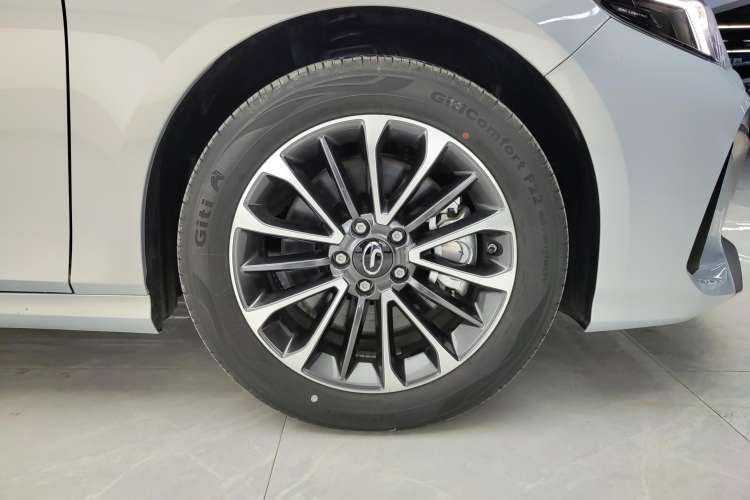 Used GAC Trumpchi EMPOW 2023 Shadow Leopard H High-Energy Hybrid Edition Left Front Wheel Hub
