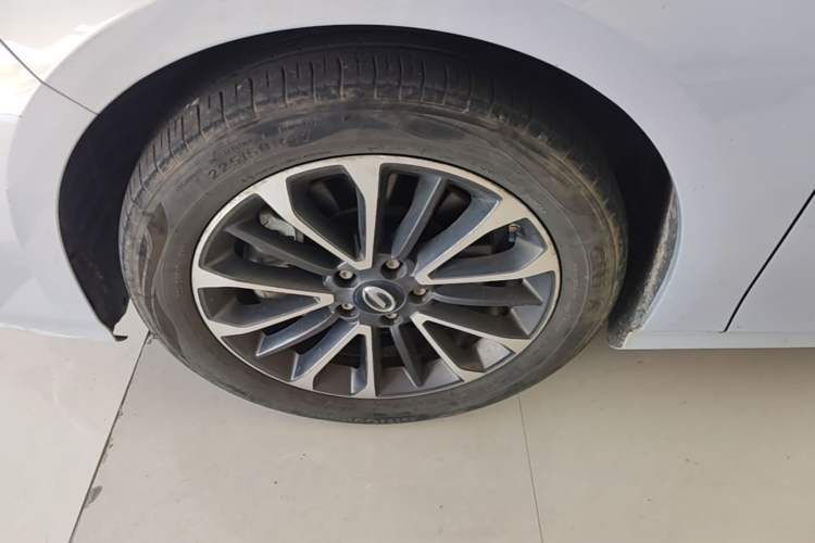 Used GAC Trumpchi EMPOW 2023 Shadow Leopard H High-Energy Hybrid Edition Left Front Wheel Hub