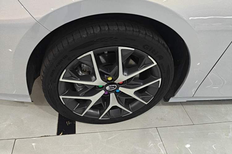 Used GAC Trumpchi EMPOW 2023 Shadow Leopard H Smart Hybrid Edition Left Front Wheel Hub