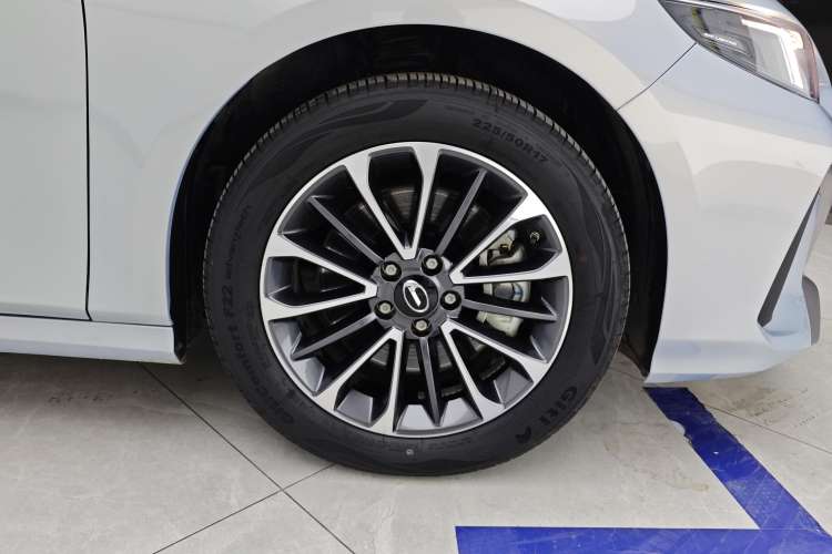 Used GAC Trumpchi EMPOW 2023 Shadow Leopard H High-Energy Hybrid Edition Left Front Wheel Hub
