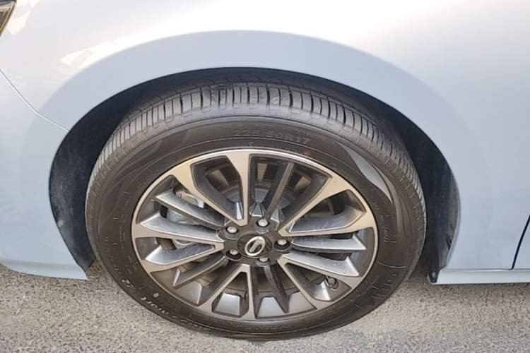 Used GAC Trumpchi EMPOW 2023 Shadow Leopard H High-Energy Hybrid Edition Left Front Wheel Hub