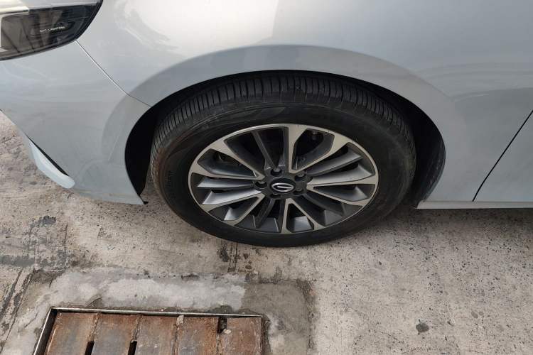 Used GAC Trumpchi EMPOW 2023 Shadow Leopard H High-Energy Hybrid Edition Left Front Wheel Hub