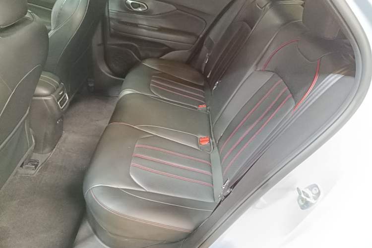 Used GAC Trumpchi EMPOW 2023 Shadow Leopard H High-Energy Hybrid Edition Left Rear Seat