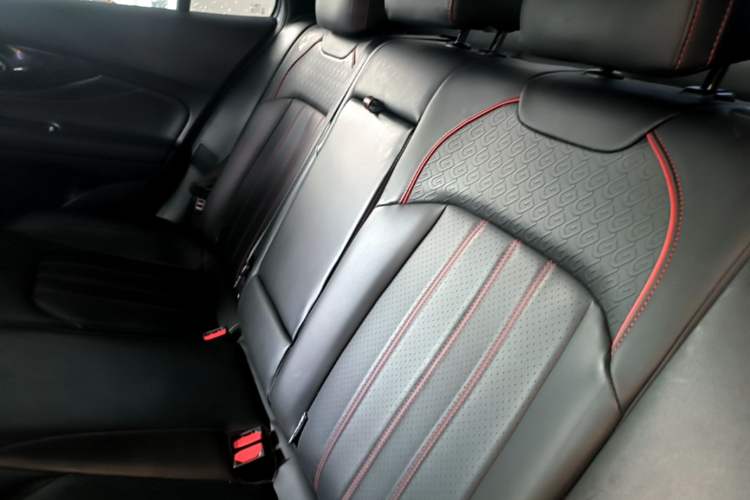 Used GAC Trumpchi EMPOW 2023 270T DCT J15 Version Left Rear Seat