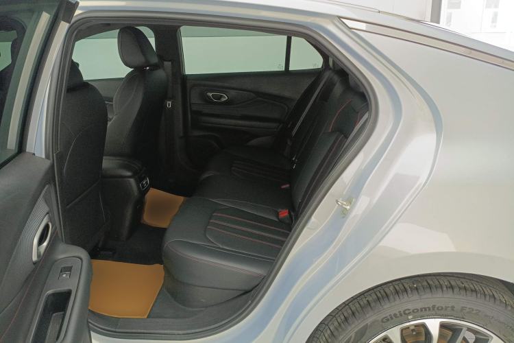 Used GAC Trumpchi EMPOW 2023 Shadow Leopard H High-Energy Hybrid Edition Left Rear Seat