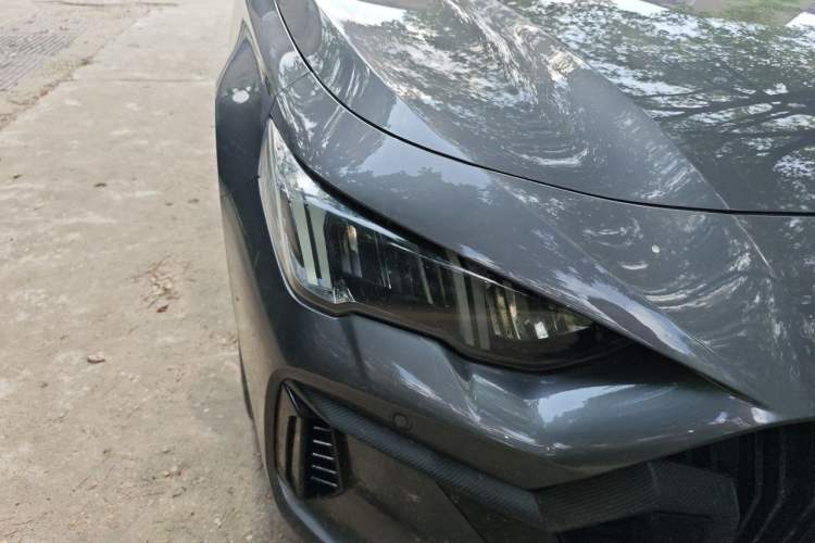Used GAC Trumpchi EMPOW 2023 270T DCT J15 Version Right Front Headlight