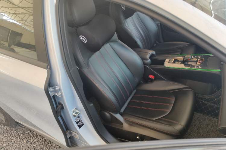 Used GAC Trumpchi EMPOW 2023 Shadow Leopard H Smart Hybrid Edition Right Front Seat