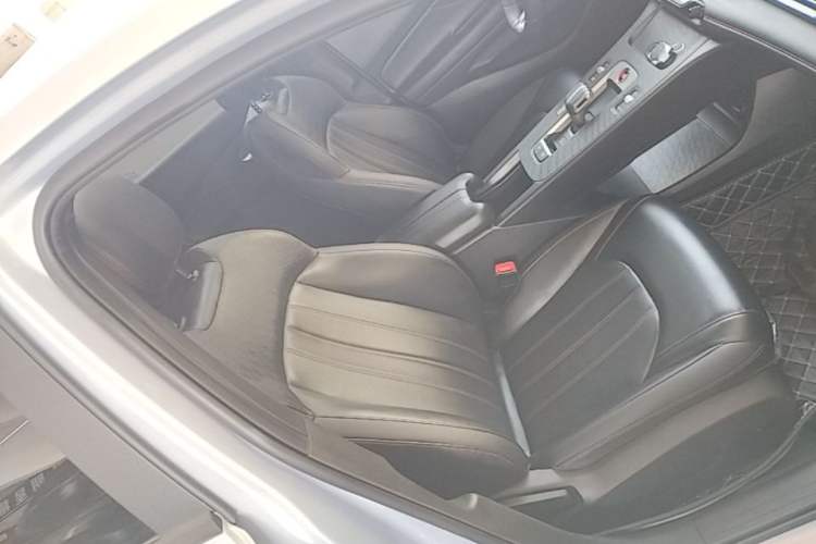 Used GAC Trumpchi EMPOW 2023 Shadow Leopard H High-Energy Hybrid Edition Right Front Seat