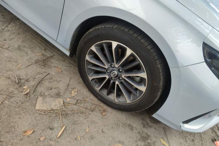 Used GAC Trumpchi EMPOW 2023 Shadow Leopard H High-Energy Hybrid Edition Right Front Wheel Hub