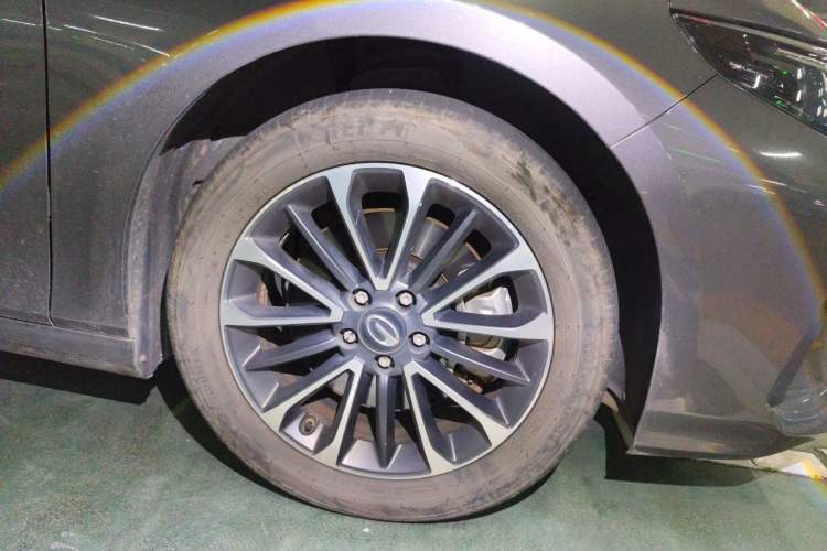 Used GAC Trumpchi EMPOW 2023 Shadow Leopard H High-Energy Hybrid Edition Right Front Wheel Hub