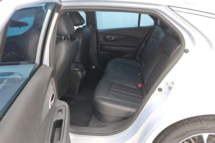 Used GAC Trumpchi EMPOW 2023 Shadow Leopard H High-Energy Hybrid Edition Right Rear Seat