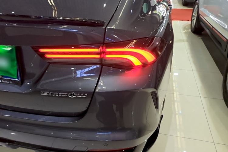 Used GAC Trumpchi EMPOW 2023 270T DCT J15 Version Right Rear Taillight