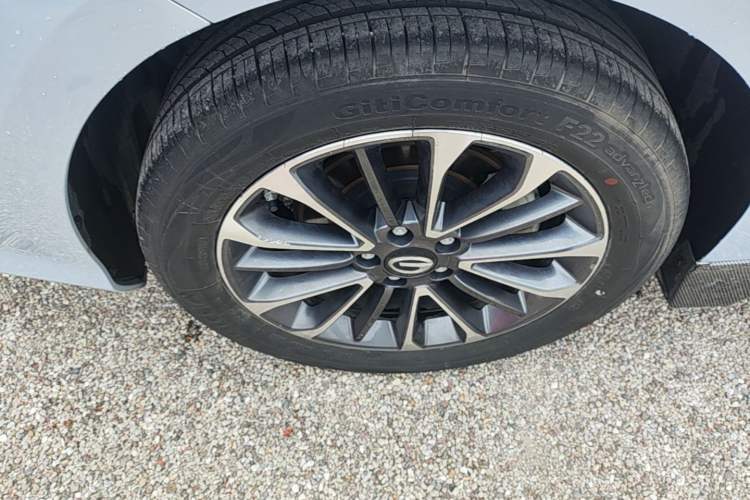 Used GAC Trumpchi EMPOW 2023 Shadow Leopard H High-Energy Hybrid Edition Right Rear Wheel Hub
