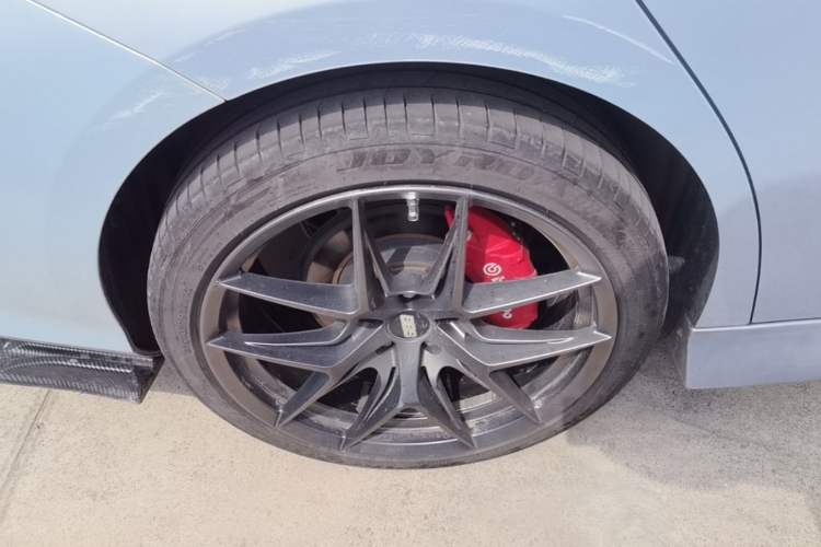Used GAC Trumpchi EMPOW 2023 Shadow Leopard H High-Energy Hybrid Edition Right Rear Wheel Hub