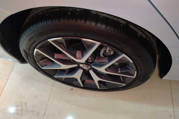 Used GAC Trumpchi EMPOW 2023 Shadow Leopard H Smart Hybrid Edition Right Rear Wheel Hub